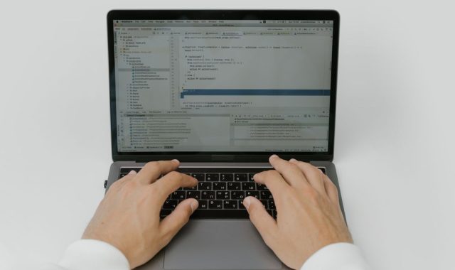 Gestión de la ciberseguridad en pymes. Comercio electrónico seguro