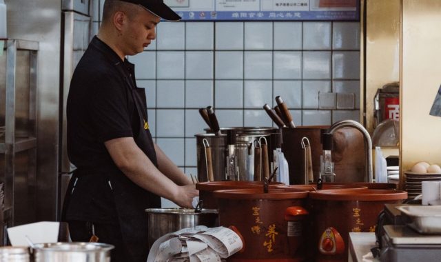 Logística en bar: aprovisionamiento y almacenaje de alimentos y bebidas