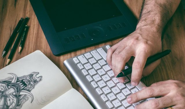 Promoción y negocio a través de las redes sociales