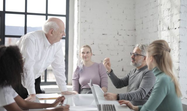 Iniciación a la informática y competencias digitales básicas para el empleo