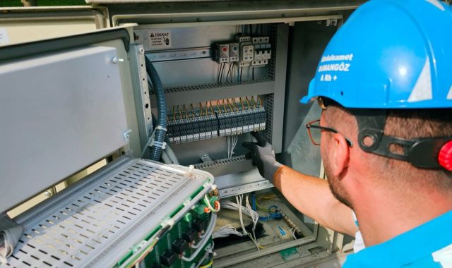 Electricidad para circuitos de corriente continua y alterna